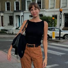 Influencer wears suede trousers